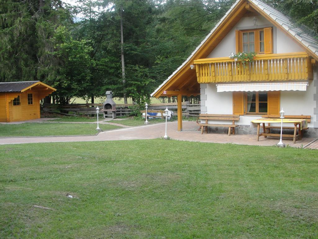 Holiday House Kaja Mojstrana Oda fotoğraf