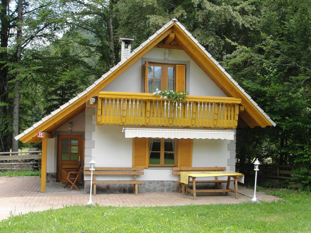 Holiday House Kaja Mojstrana Oda fotoğraf