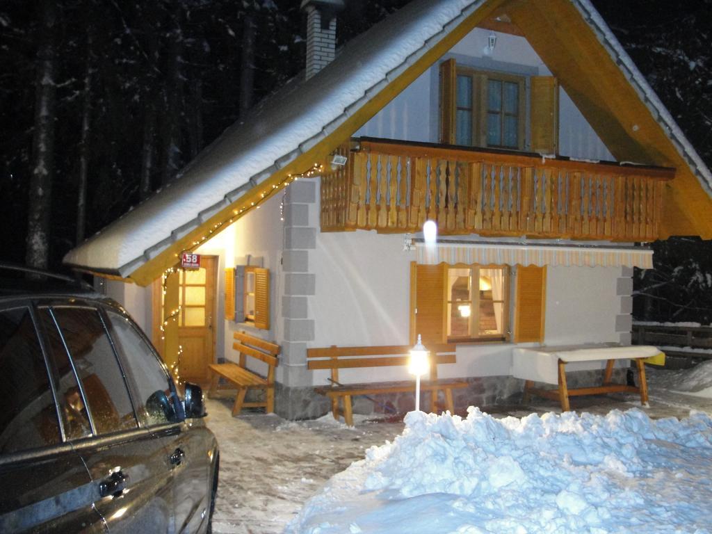 Holiday House Kaja Mojstrana Oda fotoğraf